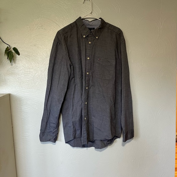 Tommy Hilfiger Classic Fit Button Down Blue Gray Textured Print Button Collar XL - Picture 2 of 9